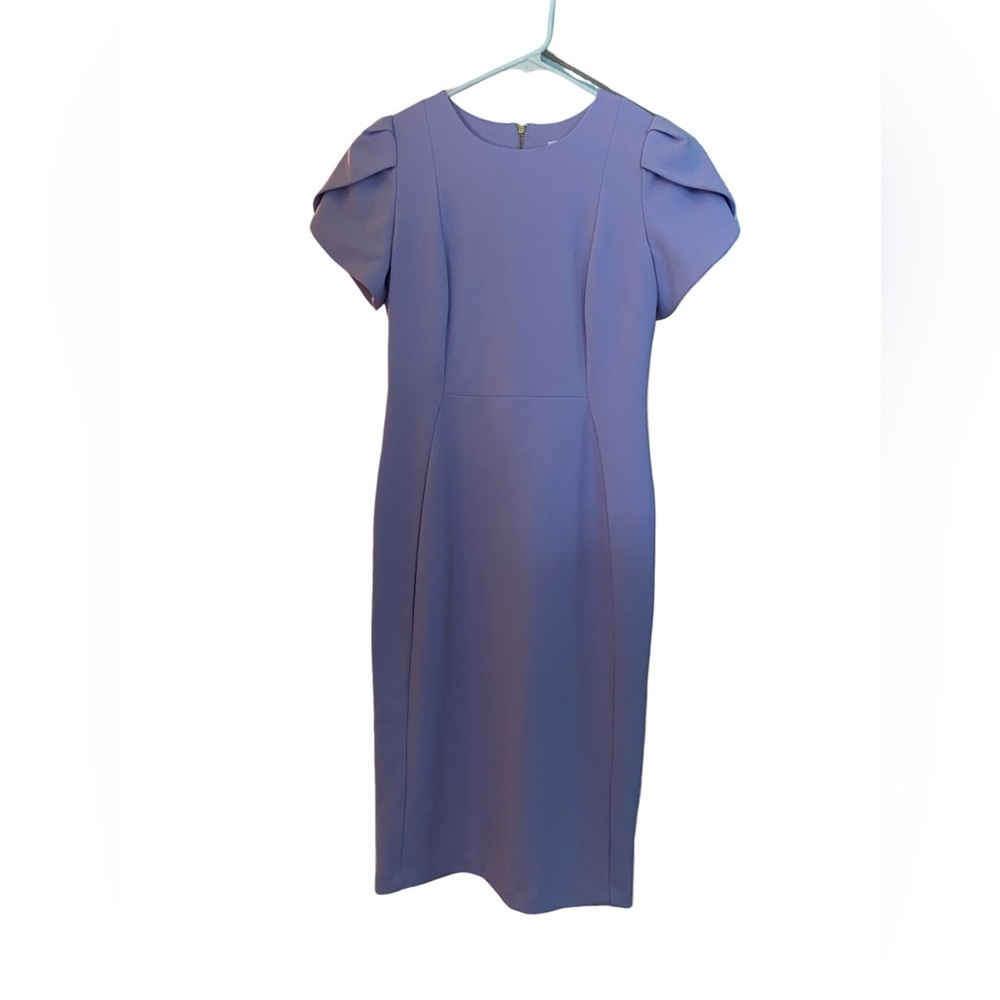 CALVIN KLEIN Lavender Scuba Crepe Sheath Dress with Bell Sleeve. Size 2. - Picture 2 of 8